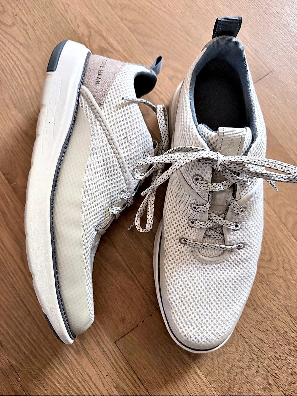 Cole Haan GrandPrรธ Crew Sneaker GrandPrรธ Crew Sneaker me s White & Gray 9